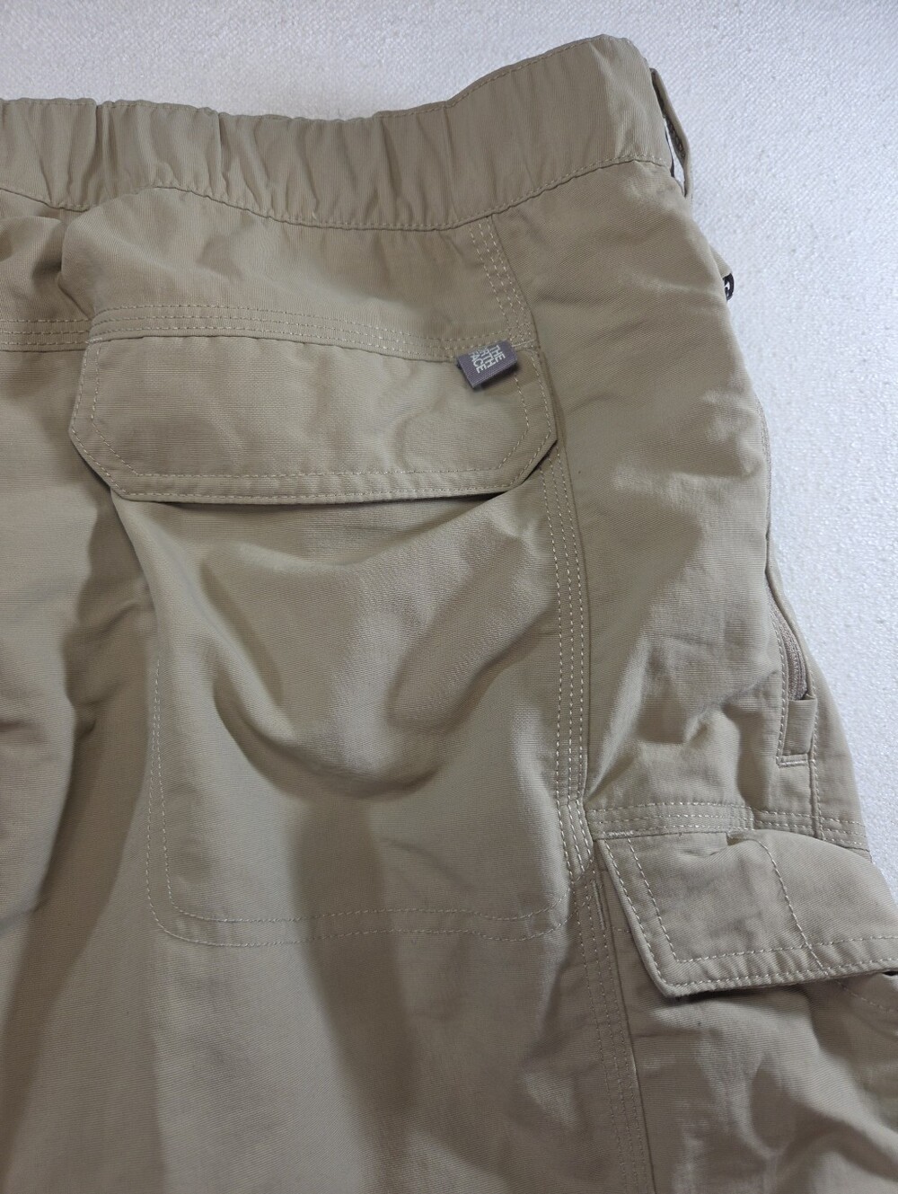 The North Face Khaki Convertible Cargo Pants Mens L - Picture 11 of 11